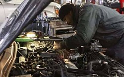 Car mechanic